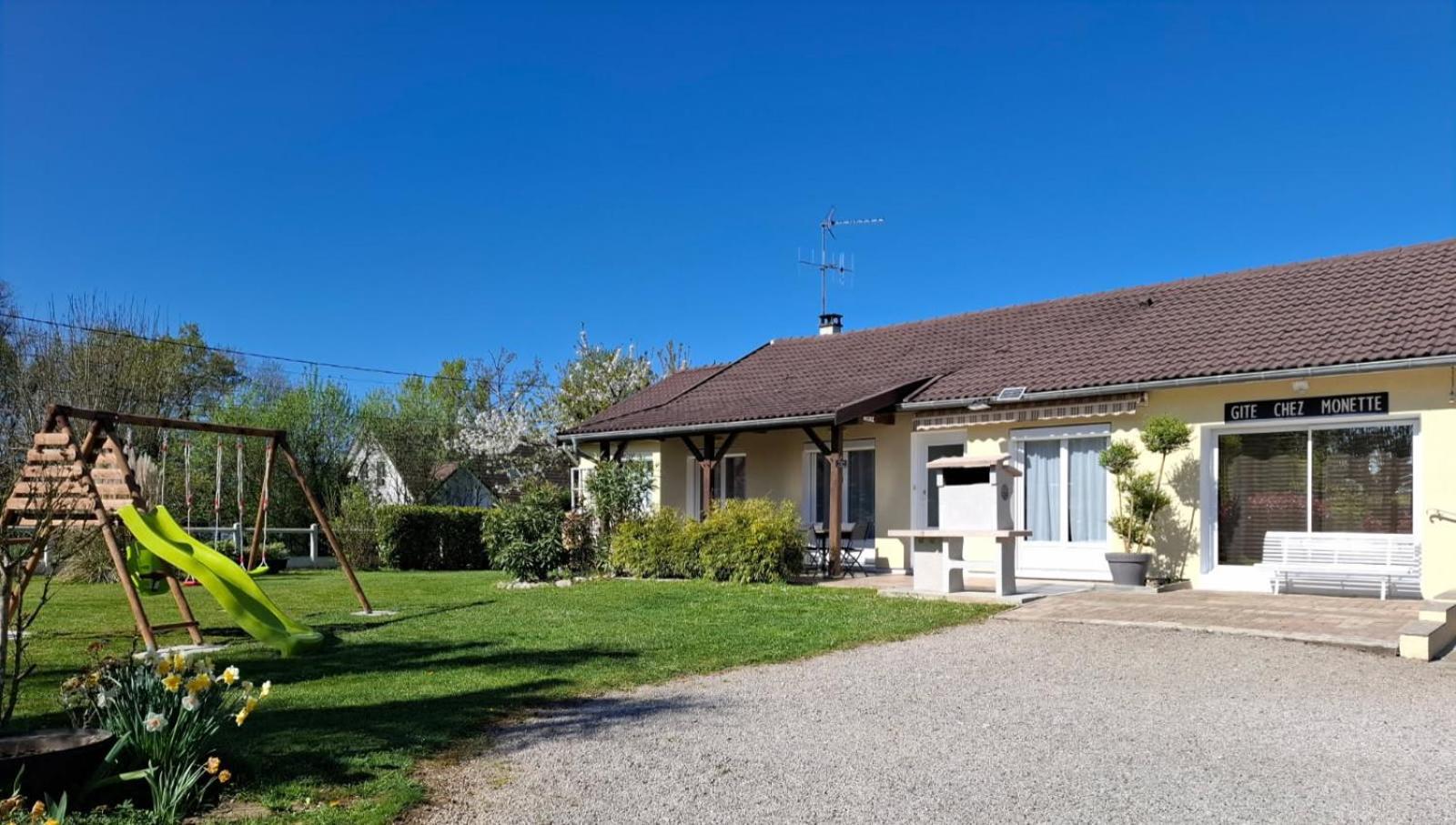 Nance Gite Chez Monette מראה חיצוני תמונה